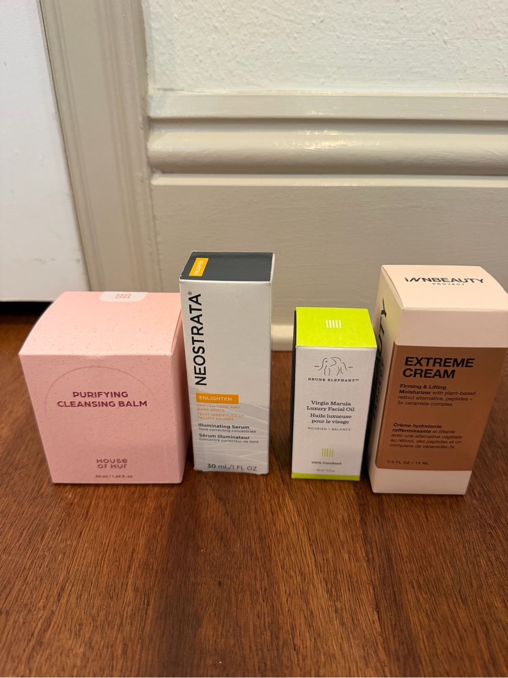 Mixed facial set